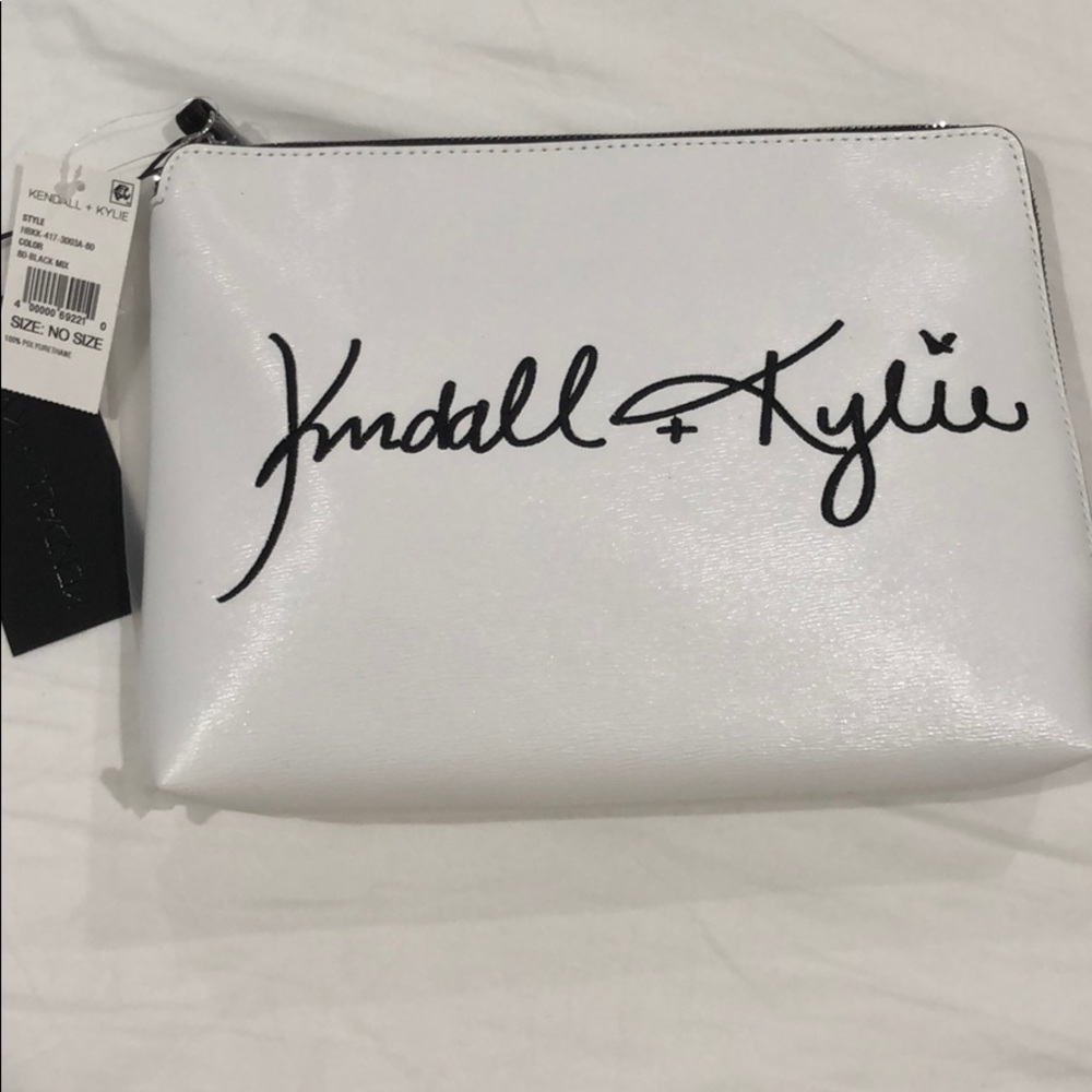 Kendall and Kylie zipper purse.
